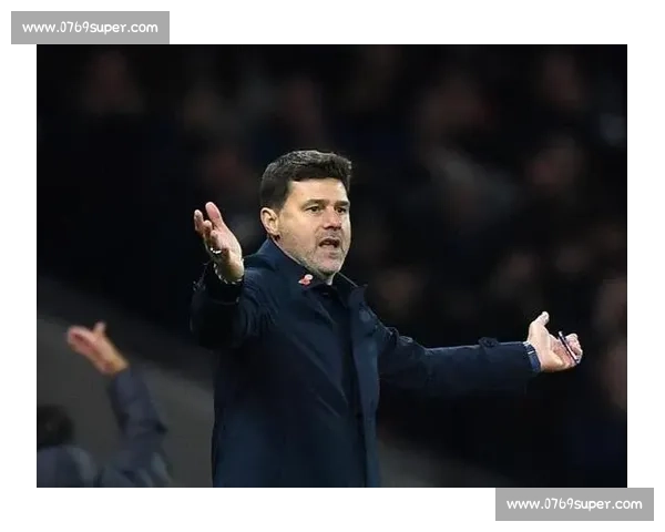 那不勒斯重启谈判！1700 万欧锁定塞维利亚铁卫