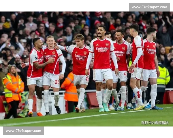 阿森纳官宣三人离队！萨卡替身赴英超，法维转投德甲，内尔森租借敲定